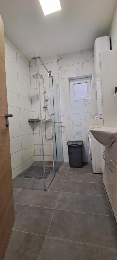 Apartman Helena Senj  Eksteriør billede
