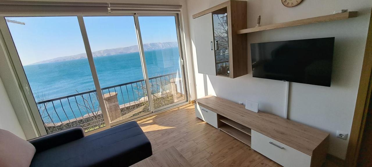 Apartman Helena Senj  Eksteriør billede