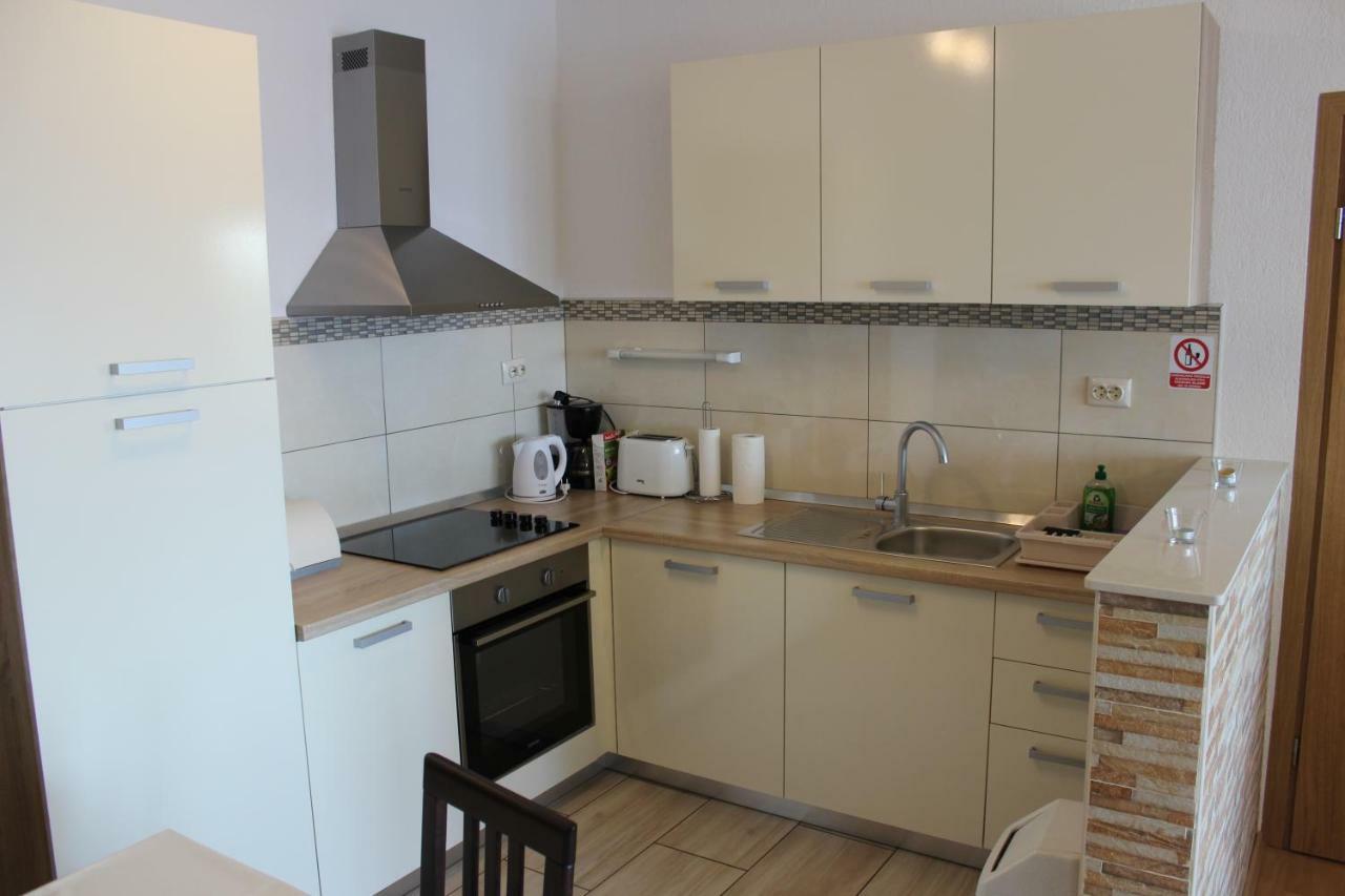 Apartman Helena Senj  Eksteriør billede