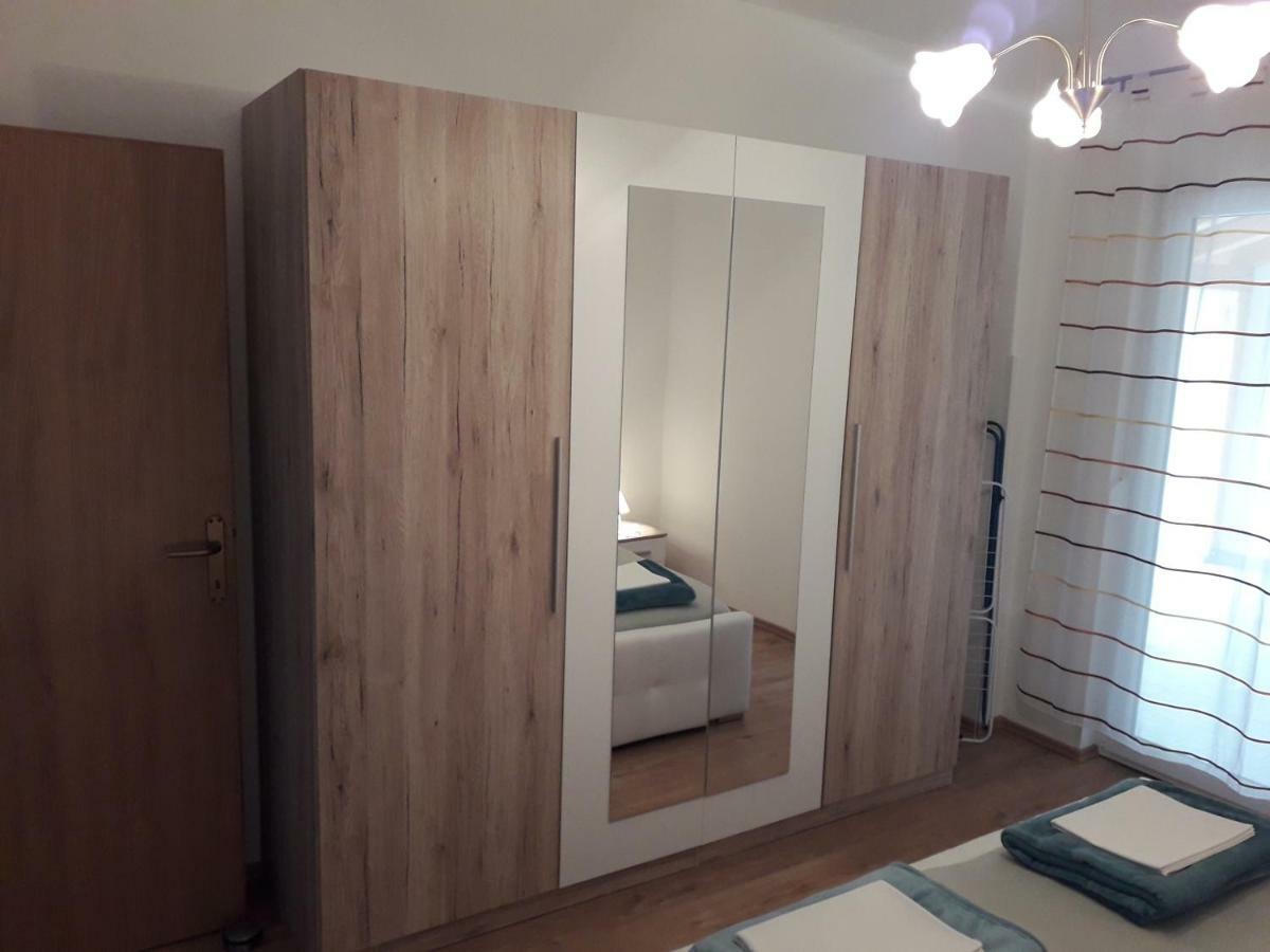 Apartman Helena Senj  Eksteriør billede